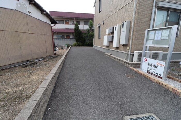 2/5 エントランス