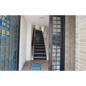 19/24 エントランス