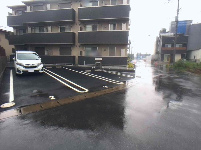 2/2 駐車場