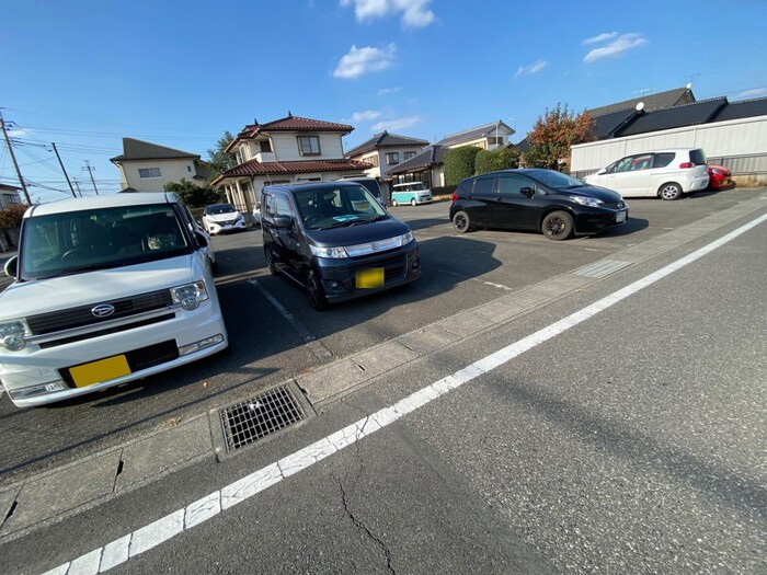 19/22 駐車場