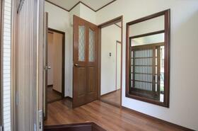 16/16 エントランス