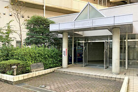 14/16 エントランス