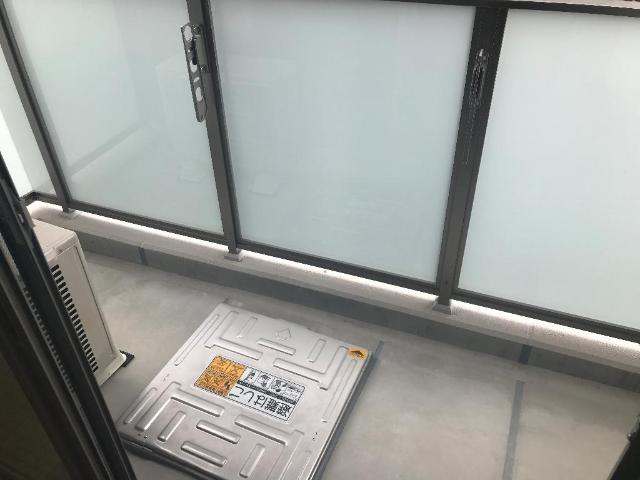 19/23 バルコニー