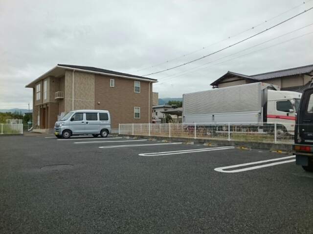 14/20 駐車場