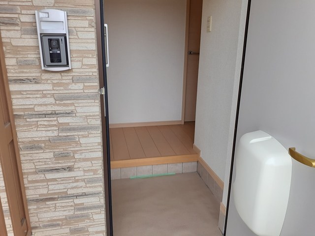 6/20 玄関