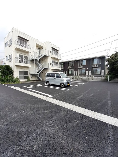14/20 駐車場