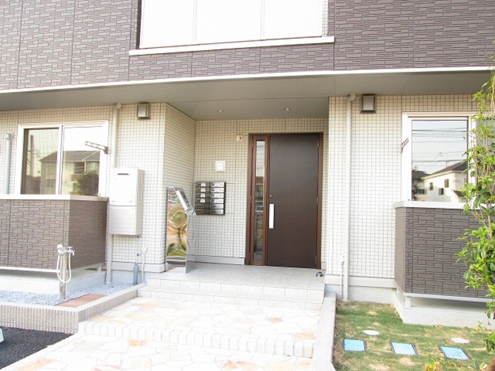 2/4 エントランス