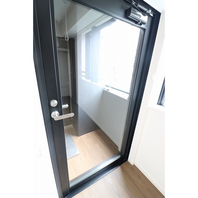 8/11 バルコニー