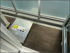 13/16 バルコニー