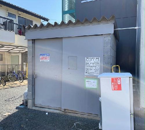 2/3 エントランス