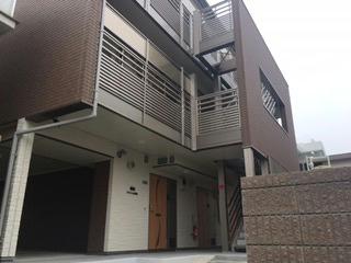 14/16 エントランス