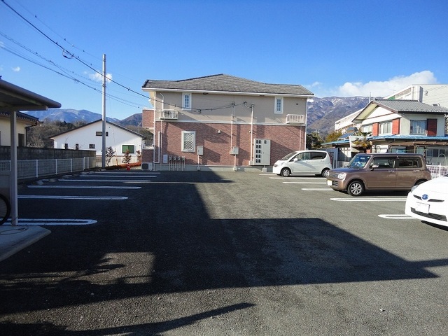2/8 駐車場