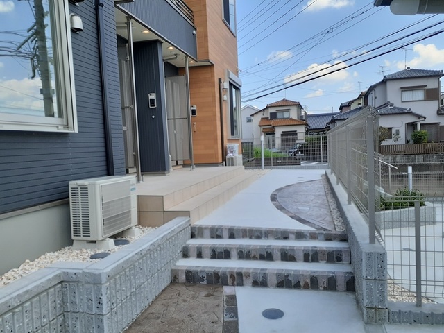 14/24 エントランス