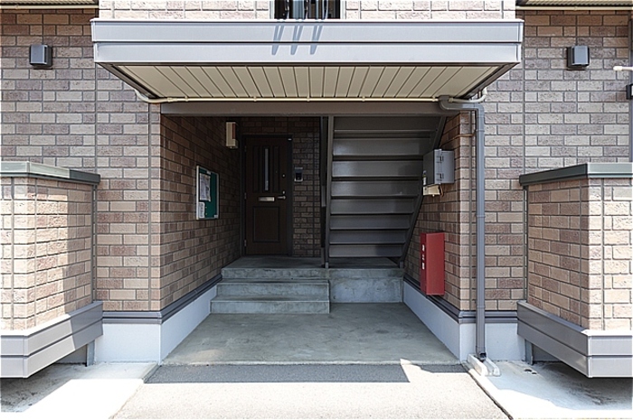 19/28 エントランス