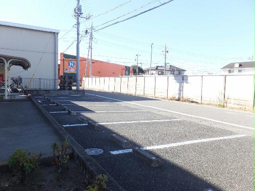 2/10 駐車場