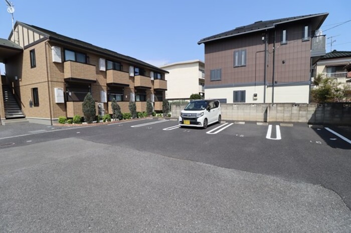 20/30 駐車場