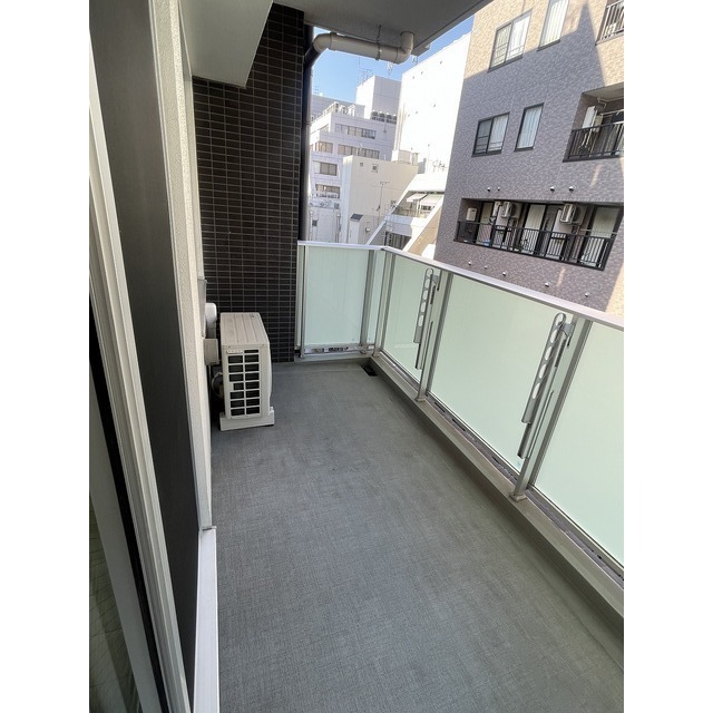 13/30 バルコニー