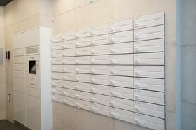 14/14 エントランス