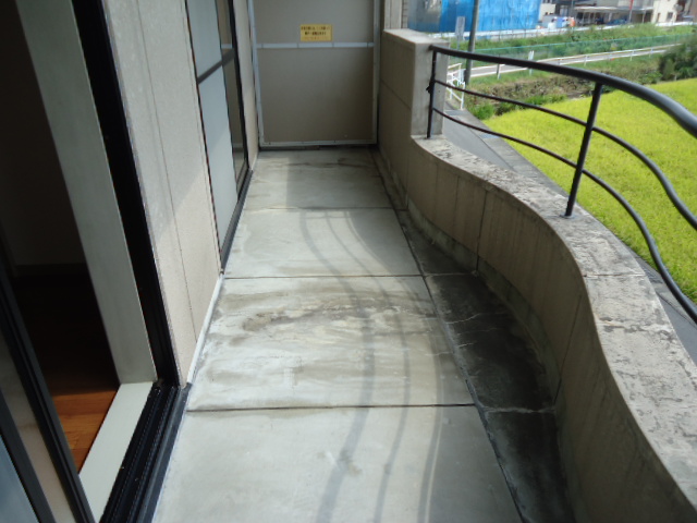 18/30 バルコニー