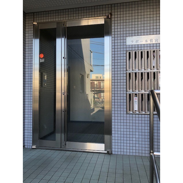 2/5 エントランス