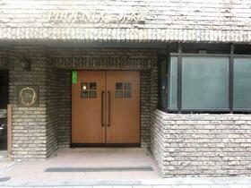 16/16 エントランス