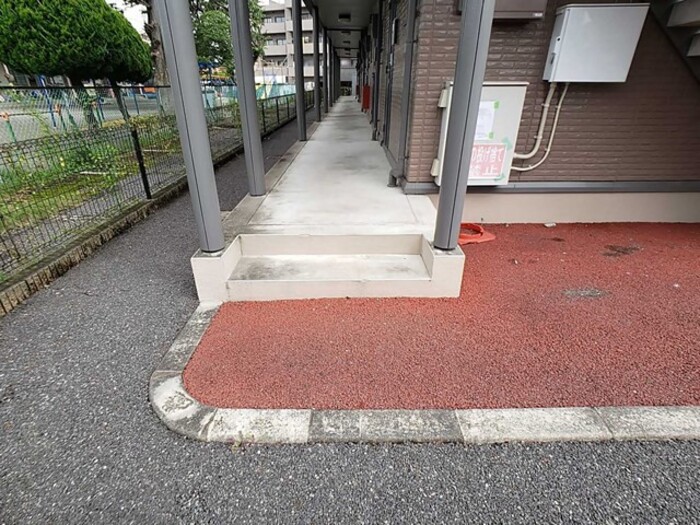 19/26 エントランス