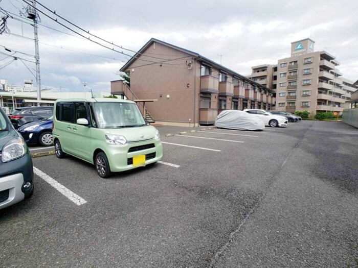 20/26 駐車場