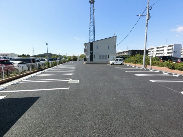 20/27 駐車場