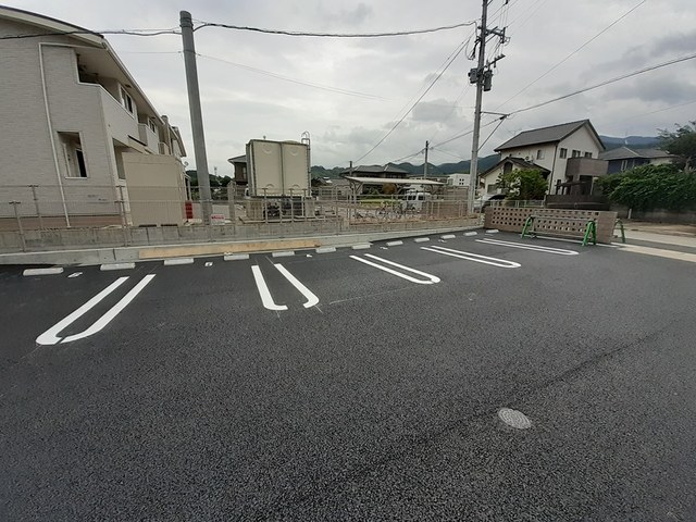 14/20 駐車場