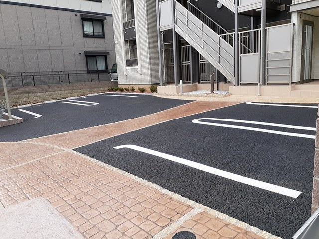 14/20 駐車場