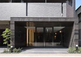 15/19 エントランス