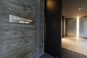 16/16 エントランス