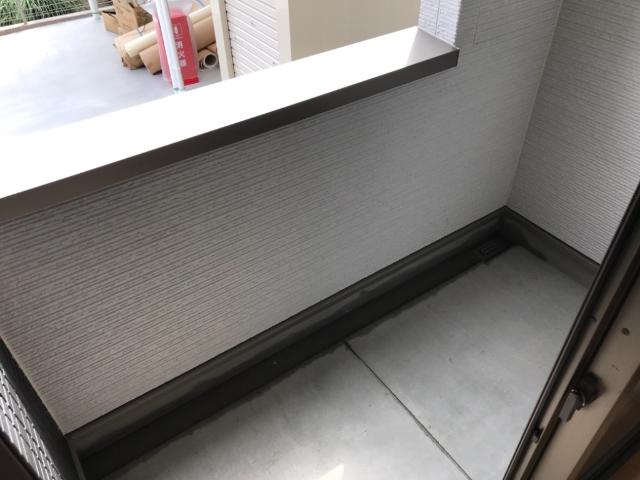 18/28 バルコニー