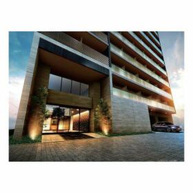 15/17 エントランス