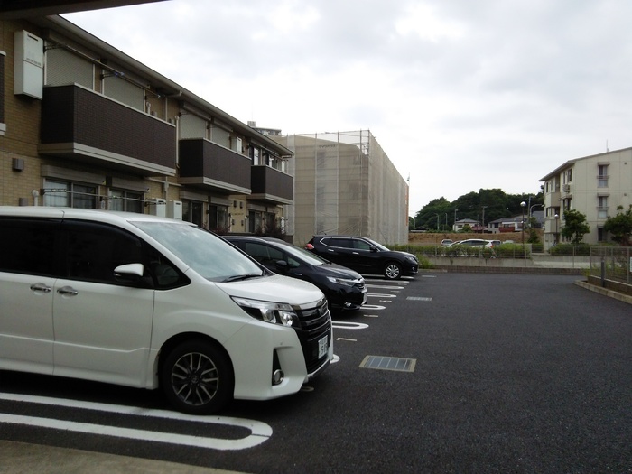 2/2 駐車場