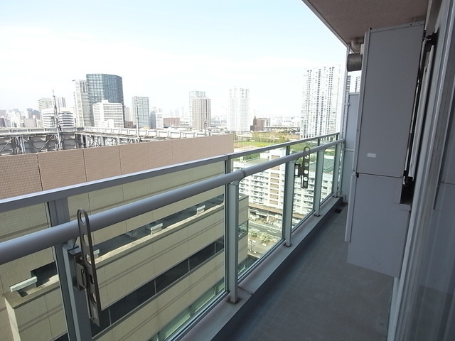 26/30 バルコニー