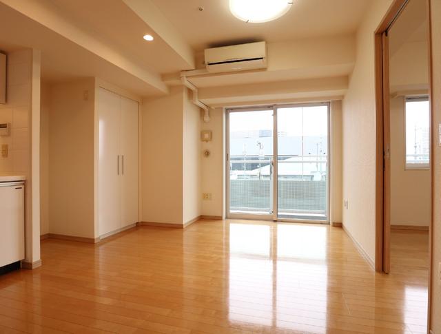 14/30 リビング/ダイニング