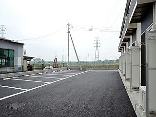 14/17 駐車場