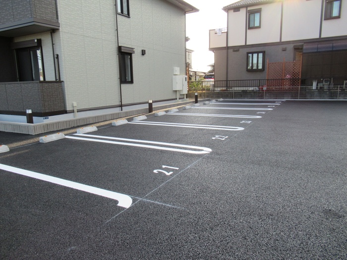 16/19 駐車場