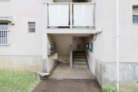 15/17 エントランス