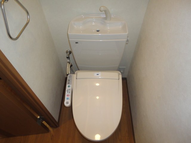 17/28 トイレ