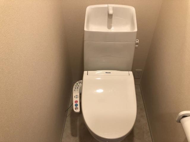 14/30 トイレ