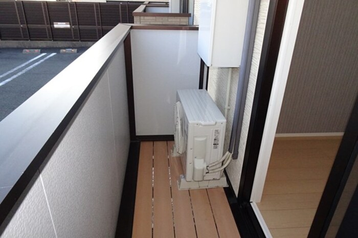 16/20 バルコニー