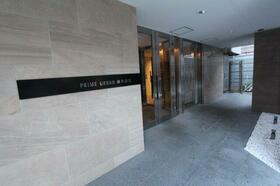 16/16 エントランス