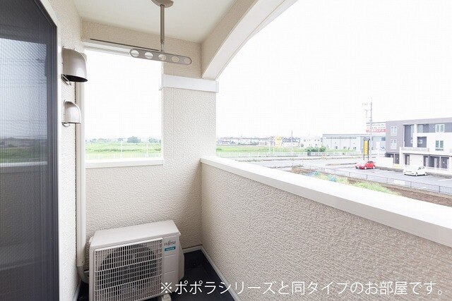 13/22 バルコニー