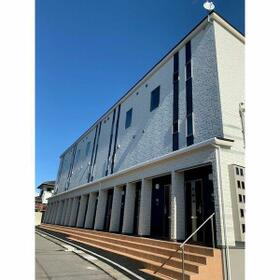 15/23 エントランス