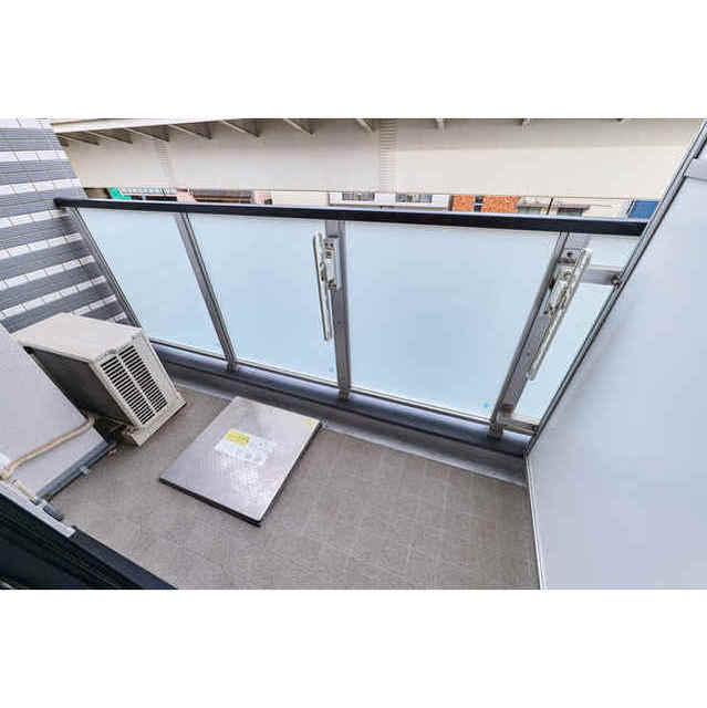 14/28 バルコニー