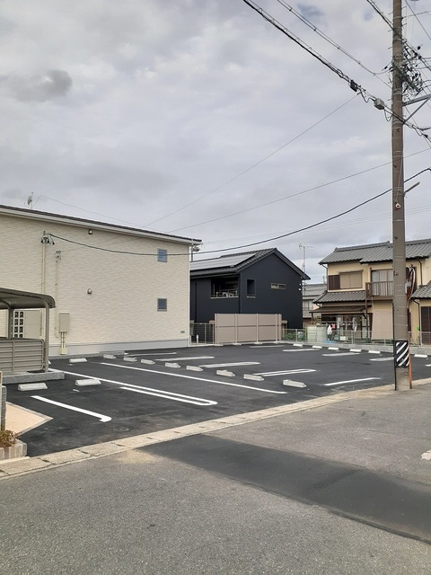 14/20 駐車場