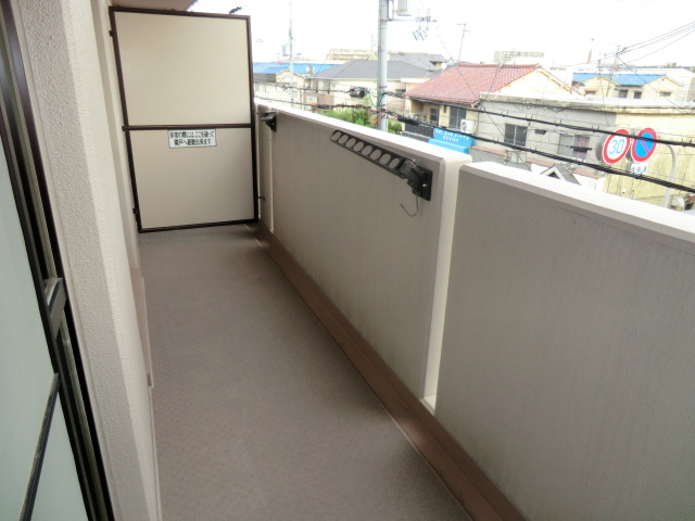 16/26 バルコニー