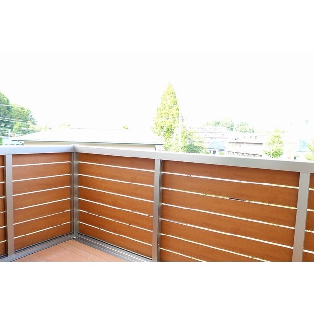 13/18 バルコニー